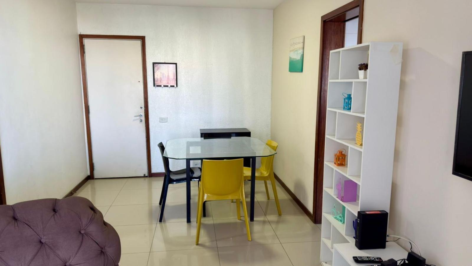- 2 Quartos - 523